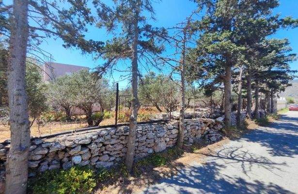 Kreta, Monastiraki: Großes Anwesen mit vielen Möglichkeiten zu verkaufen