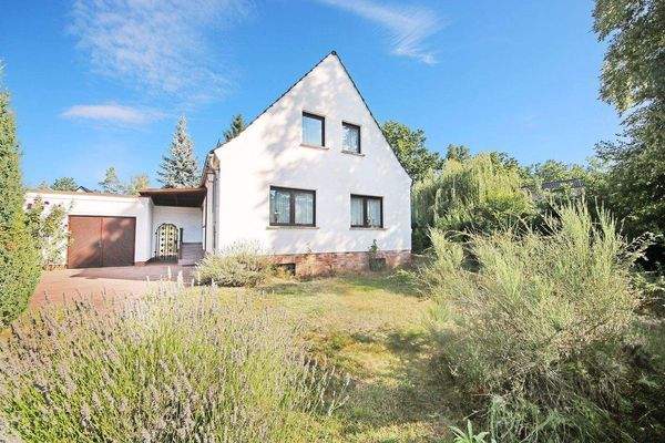 Hausansicht / Straßenseite