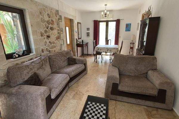 Kreta, Pemonia: Ruhiges und weitläufiges Anwesen zu verkaufen