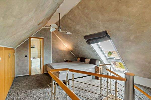 Schlafzimmer Dachspitze 