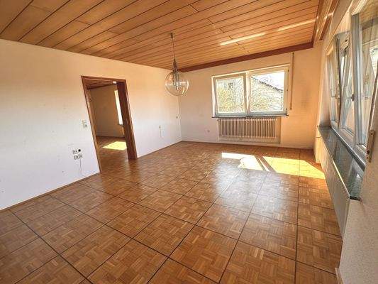 EG Wohnzimmer Zugang Esszimmer