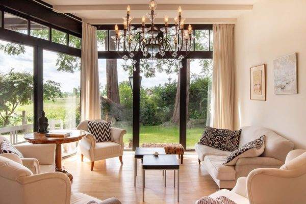 Architektenhaus in Feldrandlage