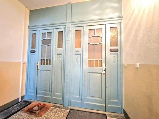 Wohnungseingangstür