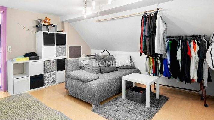 2. OG Schlafzimmer 1 2