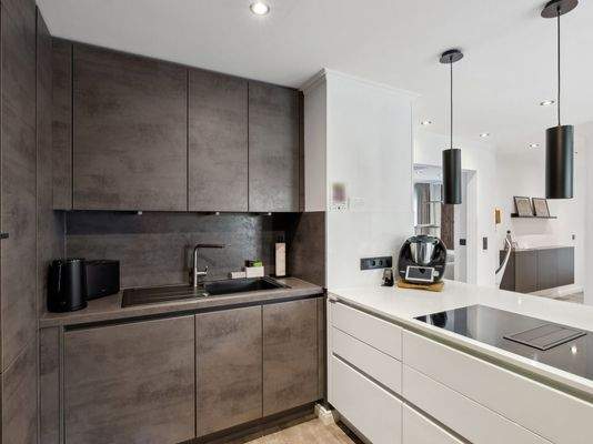 hochwertige Einbaugeräte