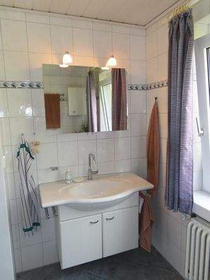 Badezimmer im DG