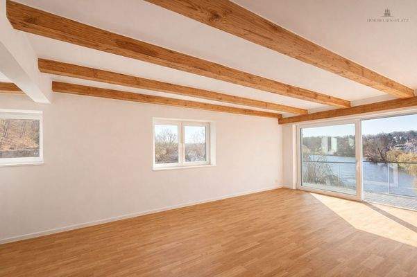 Whg 15 Wohnraum leer I