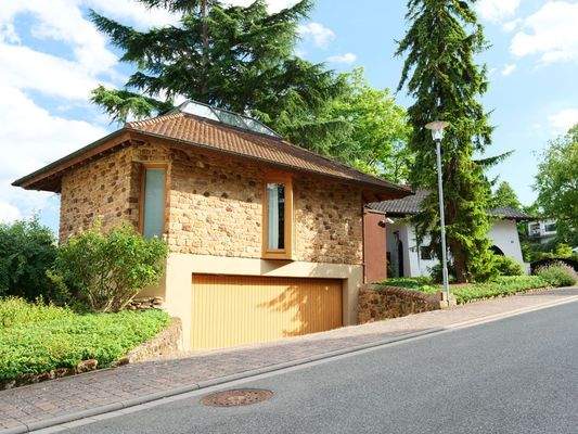 Wintergarten mit Garage
