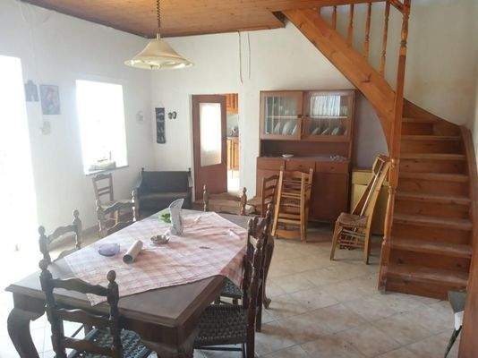 Kreta, Spilia: Renovierungsobjekt auf dem Land zu verkaufen