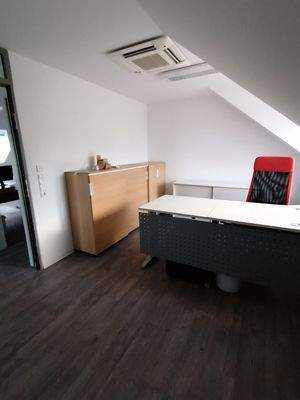 Dachgeschoss Gewerbe 2