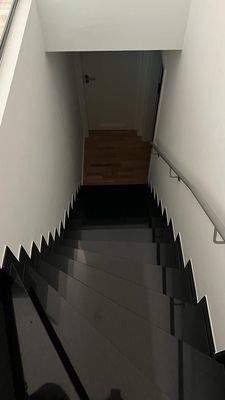 Treppenzugang ins KG