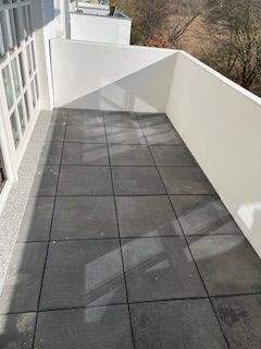 großzügiger Süd-West Balkon