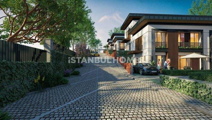 Villas with Garden and Terrace in Basaksehir Istanbul