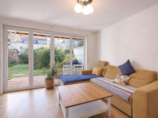 Wohnzimmer I KI optimiert