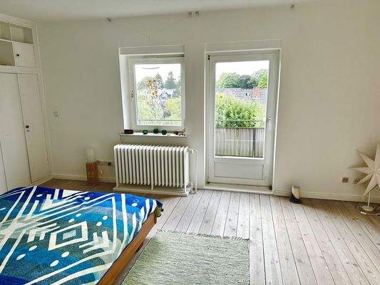 Gartenzimmer mit Balkon OG