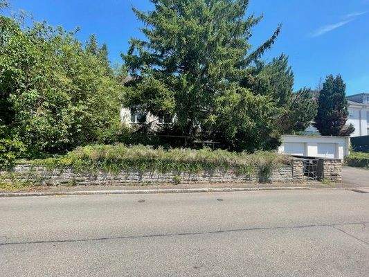 Grundstücksvorderansicht