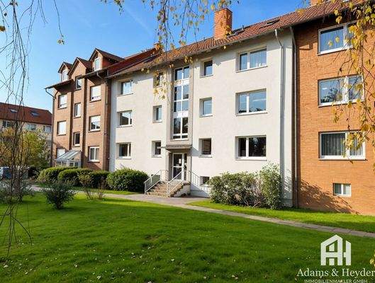 Hausansicht & Eingang