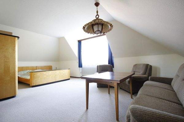 DG - Schlafzimmer 1von3