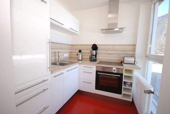 Küchenraum mit Einbauküche