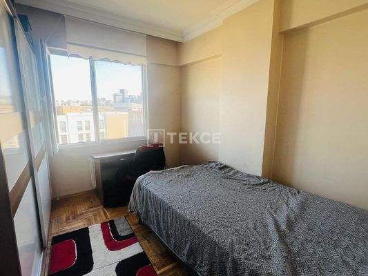 Apartment within Complex Near Metrobüs in İstanbul Üsküdar