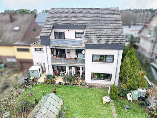 Vielseitiges Zweifamilienhaus in Dillingen, Pachtener Heide