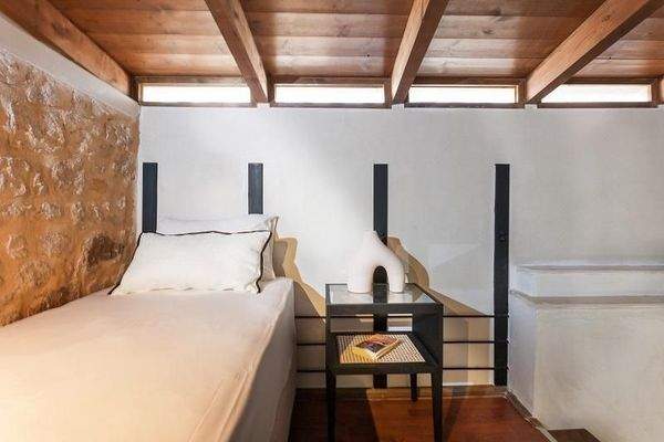 Kreta, Maroulas: Einzigartiges Steinhaus mit atemberaubendem Meerblick zu verkaufen