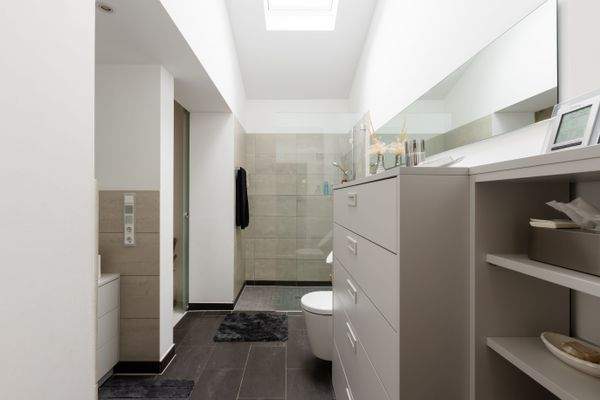 Badezimmer Erdgeschoss mit direktem Schlafzimmerzugang