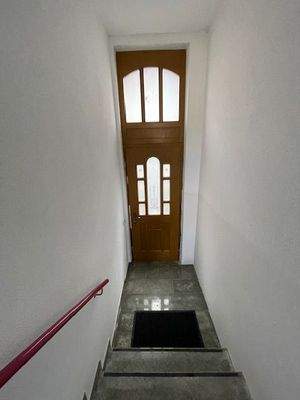 31 Hauseingangsbereich