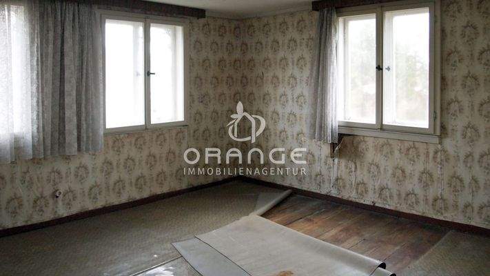 Wohnung im OG - alte, breite Holzdielen