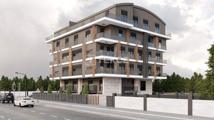 Apartments for Sale in Konyaaltı Arapsuyu in a Complex with Parking