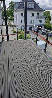 Balkon zum Nebenhaus