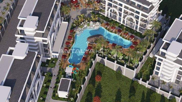 Flats with Rich Social Amenities near the Beach in Alanya