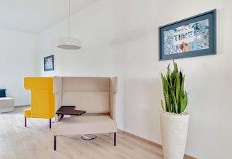 Business-Lounge 3.jpeg