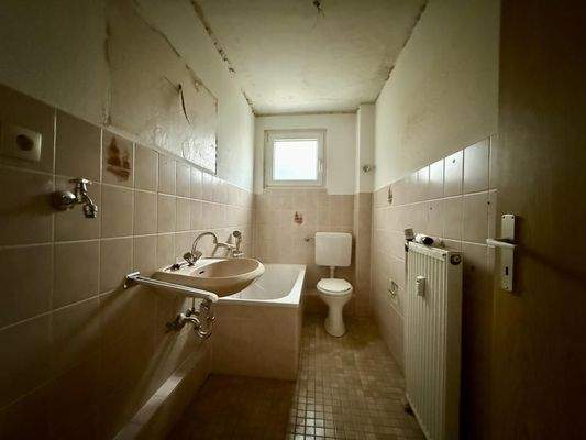 Woortstraße 73 - EG Bad