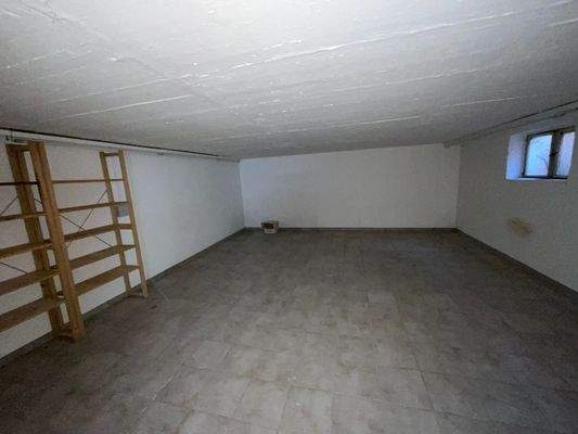 Keller (u. S.) .JPEG