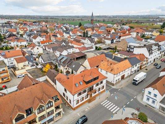 Vorderansicht  Mehrfamilienhaus