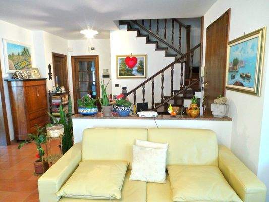 Haus in Udine mit schönem Garten und Garage