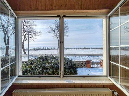 Ausblick aus dem Kaminzimmer