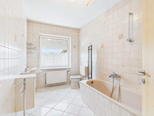 Obergeschoss - Wannenbad