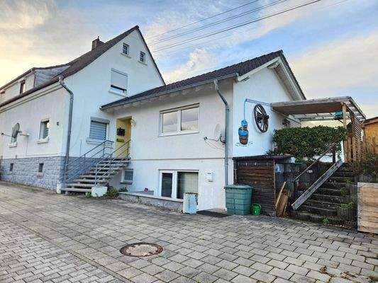 seitliche Straßenansicht