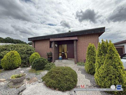 Hausansicht neu Front