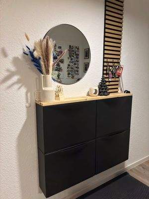 Schuhschrank, schwarz.jpg