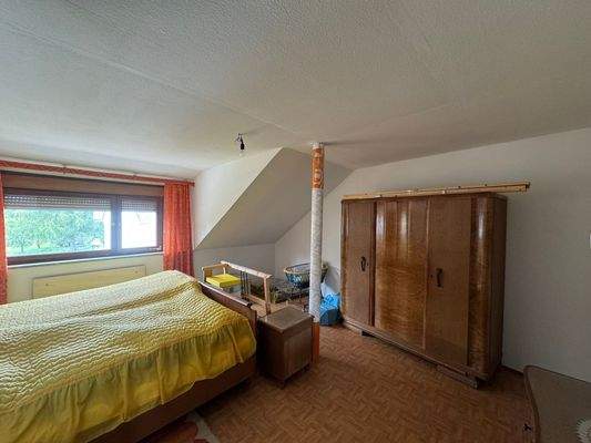 30 DG Zimmer 2 weitere Ansicht.JPEG