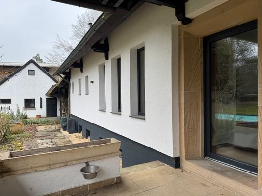 IST-Zustand neue Fenster + Fassade