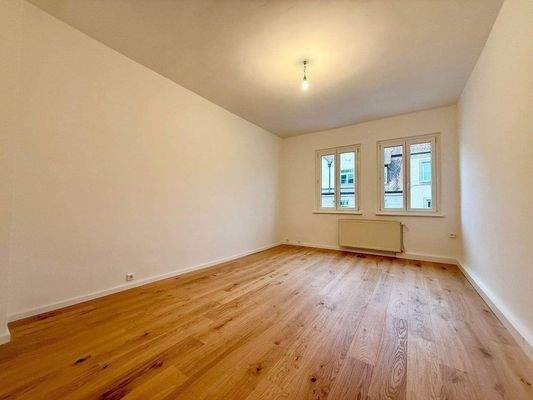 Schlafbereich nach Renovierung ähnlich