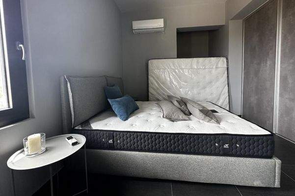 Kreta, Kolymvari: Moderne Luxusvilla mit atemberaubender Aussicht und privatem Pool zum Verkauf