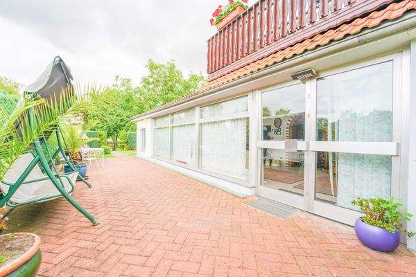 Separater Eingang Anbau