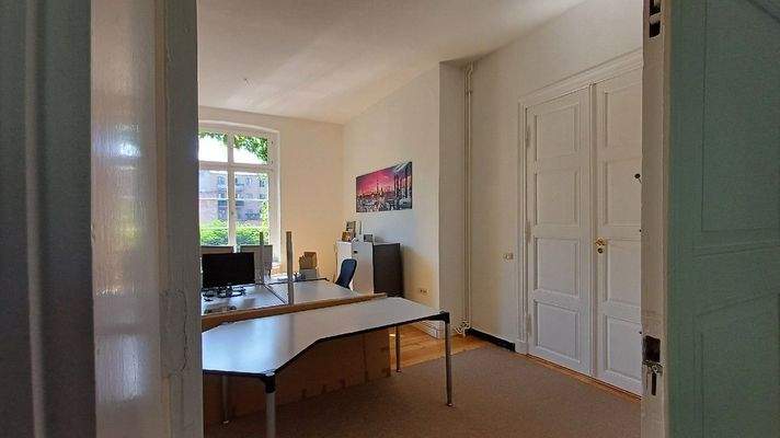  Besprechung/ Büro 2