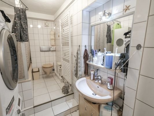 Badezimmer Erdgeschoss