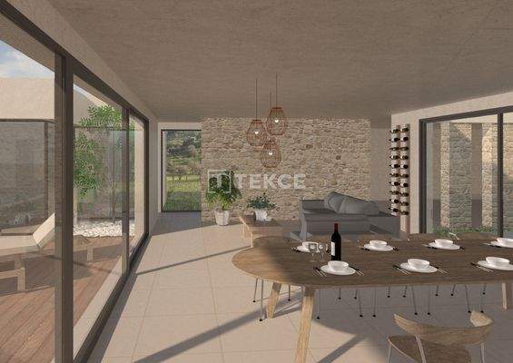 Villa Offering Expansive Cultivable Land in Yecla Murcia